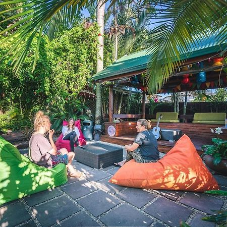 Tropic Days Boutique Hostel Cairns Ngoại thất bức ảnh